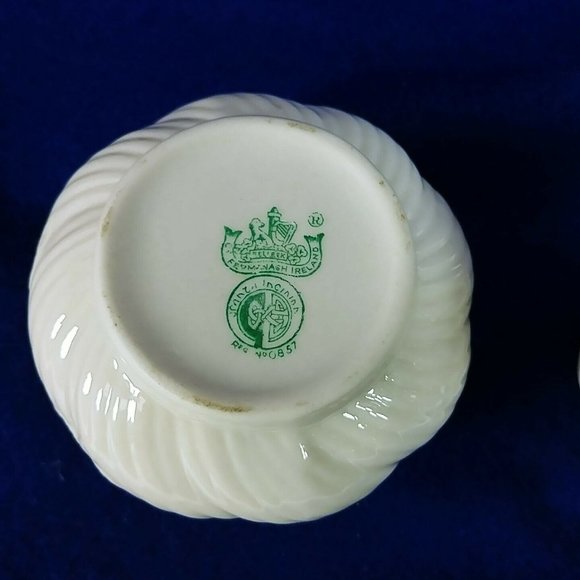 Belleek Sugar Creamer Set Ribbon and Bow Vintage Set Made in Ireland - Picture 10 of 11